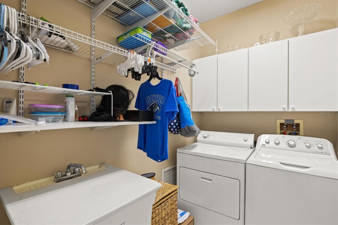 6252 Donnington Court, Sarasota, FL 34238 Photo