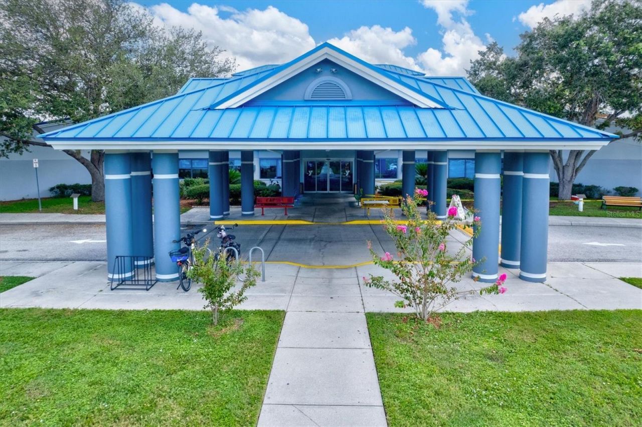 6252 Donnington Court, Sarasota, FL 34238 Photo