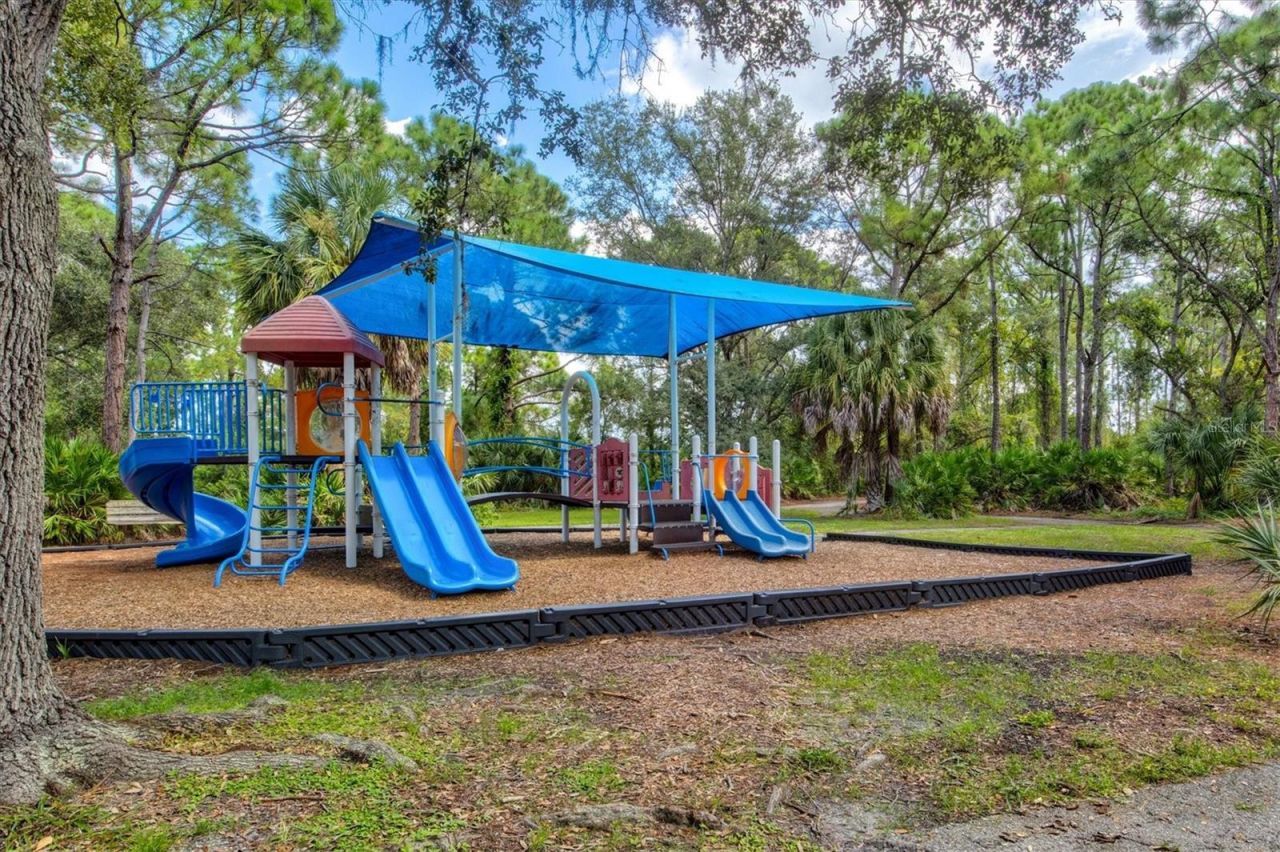 6252 Donnington Court, Sarasota, FL 34238 Photo