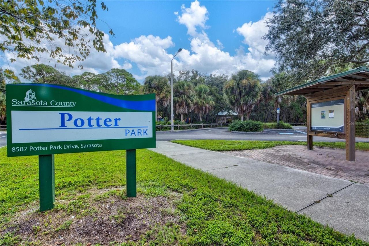 6252 Donnington Court, Sarasota, FL 34238 Photo