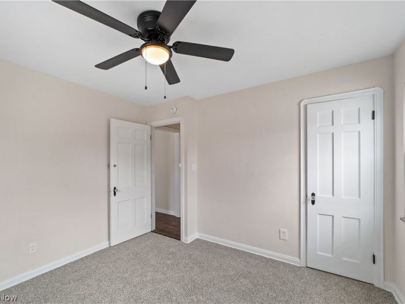 14216 Adrian Avenue, Cleveland, OH 44111 Photo 11