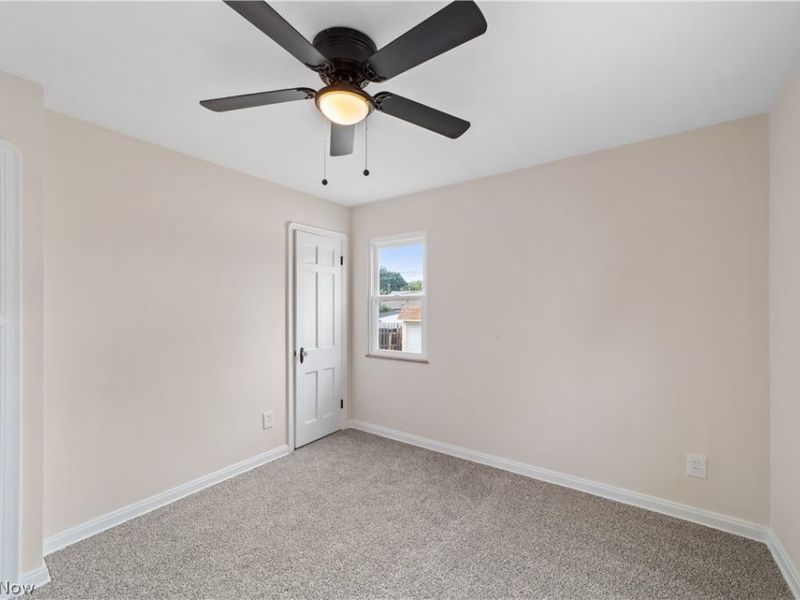 14216 Adrian Avenue, Cleveland, OH 44111 Photo 12