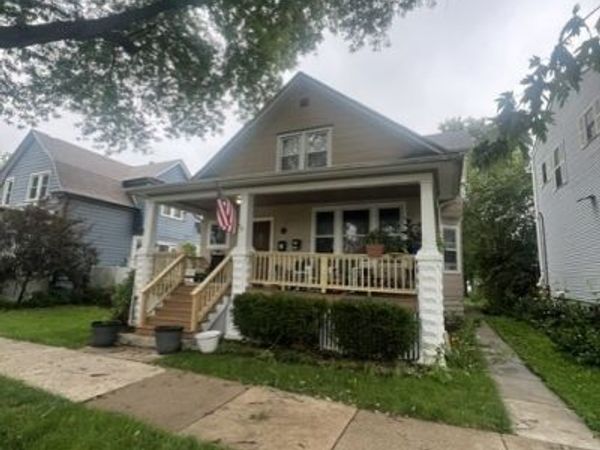 3513 Park Avenue, Unit 2, Brookfield, IL 60513