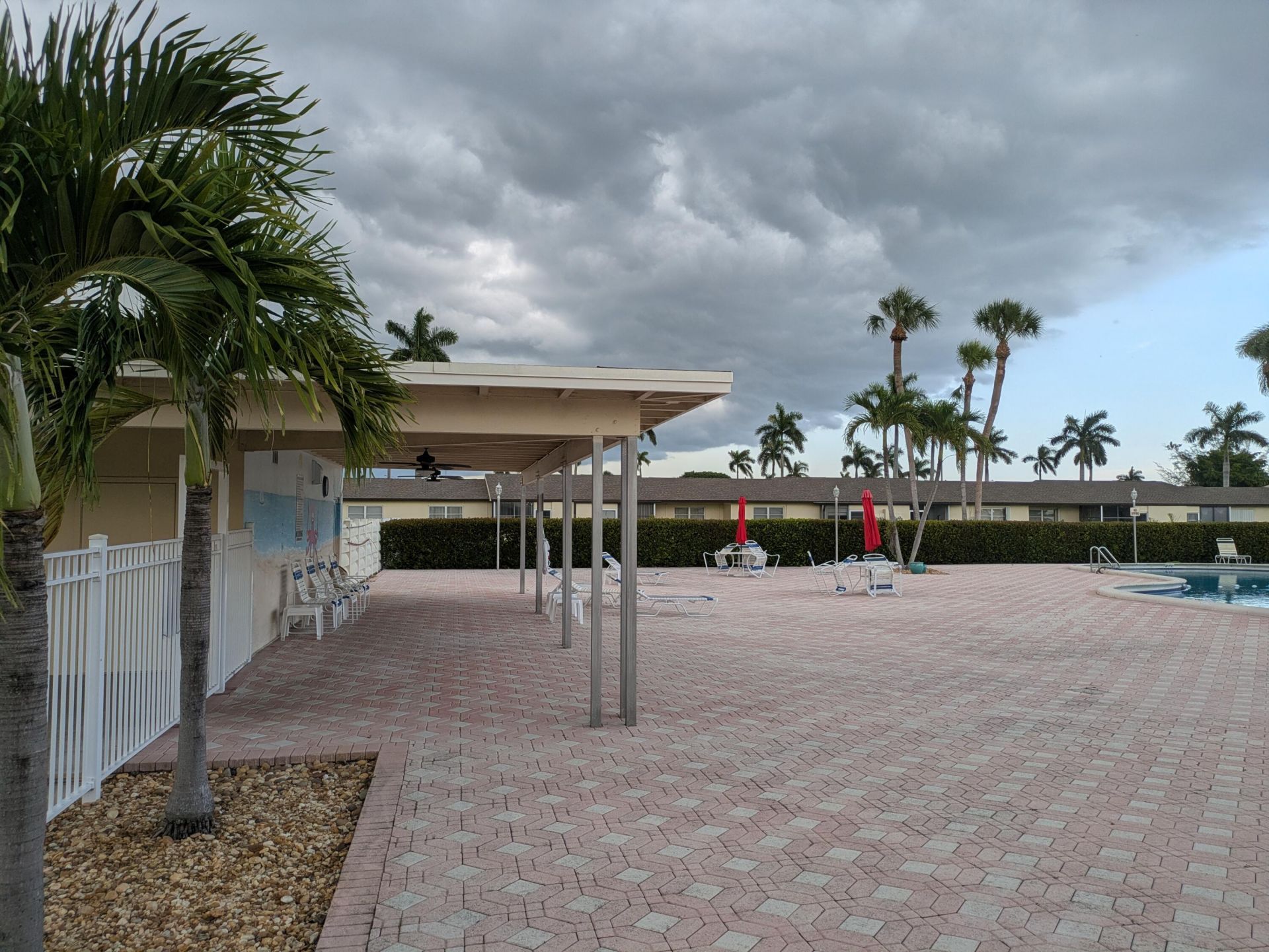 2771 Ashley Drive E, Unit J, West Palm Beach, FL 33415 Photo
