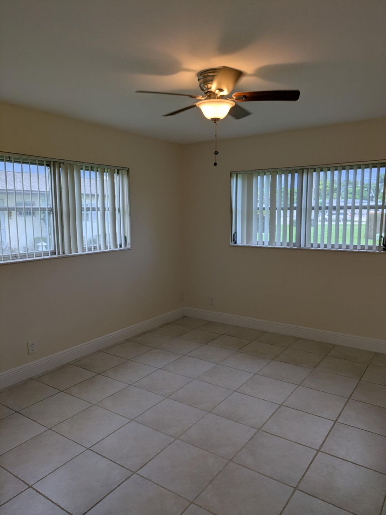 2771 Ashley Drive E, Unit J, West Palm Beach, FL 33415 Photo