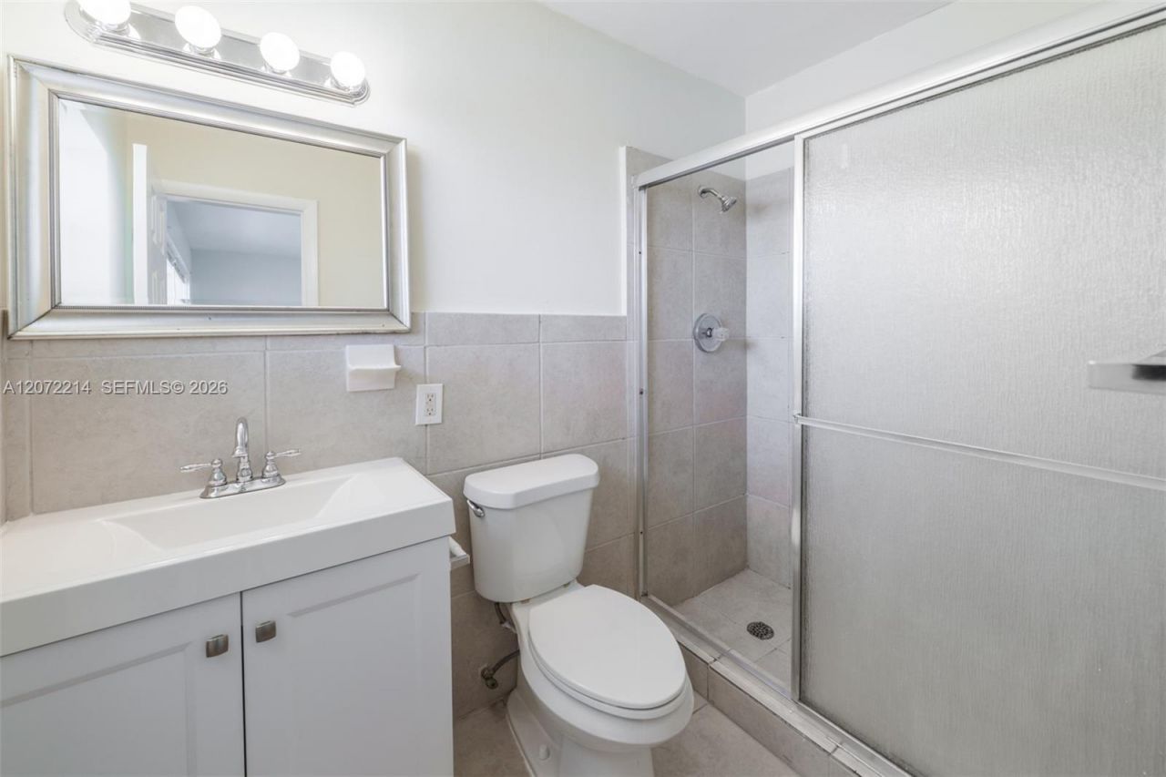 5420 NE 22nd Ter, Unit 16, Fort Lauderdale, FL 33308 Photo