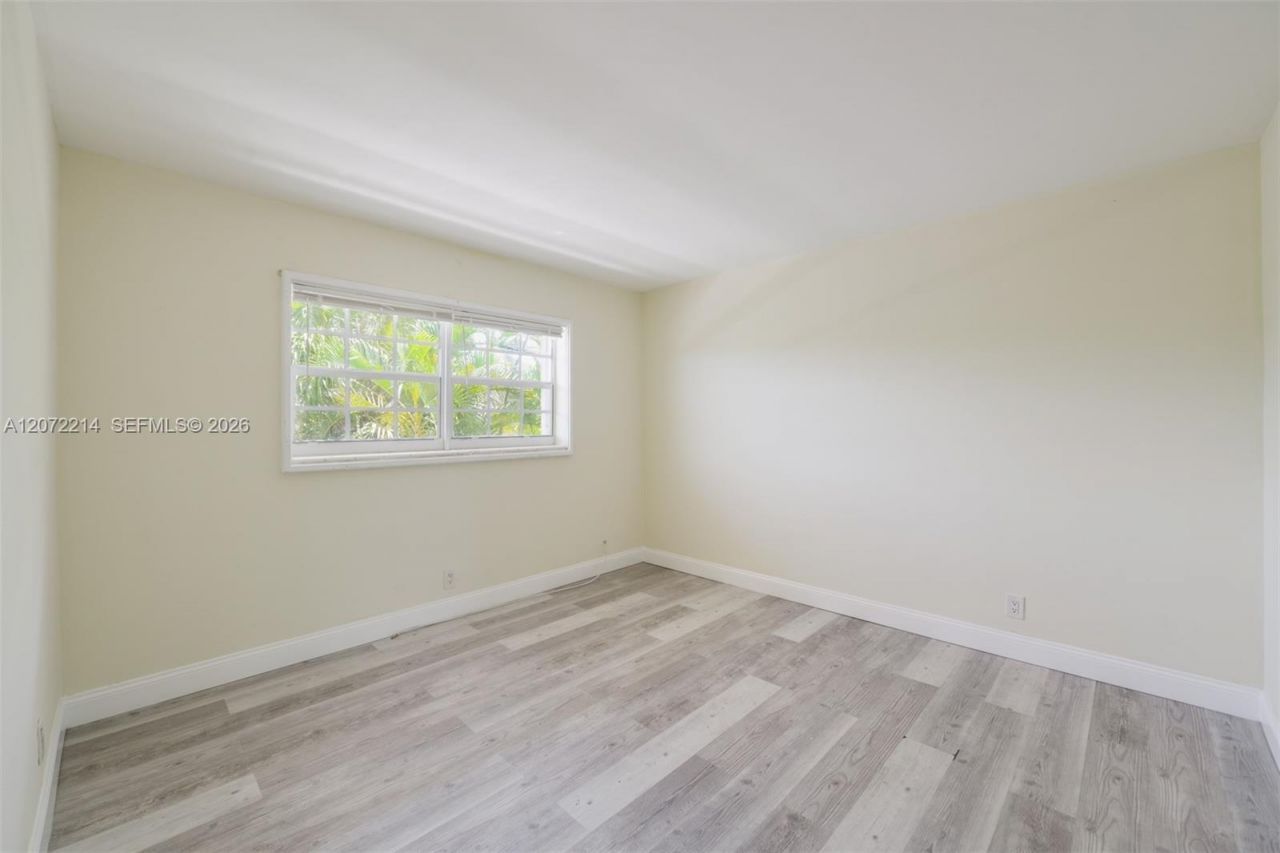 5420 NE 22nd Ter, Unit 16, Fort Lauderdale, FL 33308 Photo