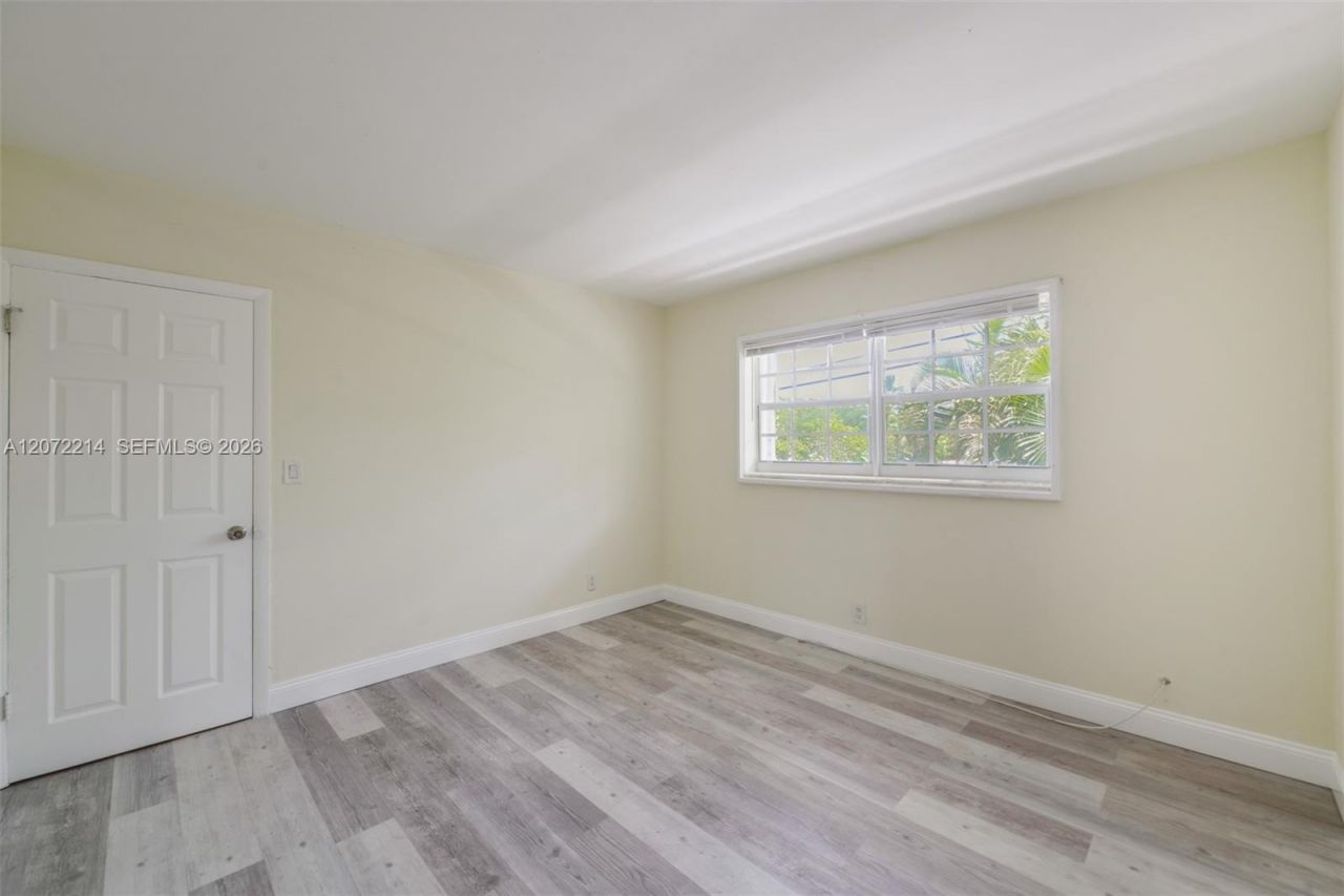 5420 NE 22nd Ter, Unit 16, Fort Lauderdale, FL 33308 Photo