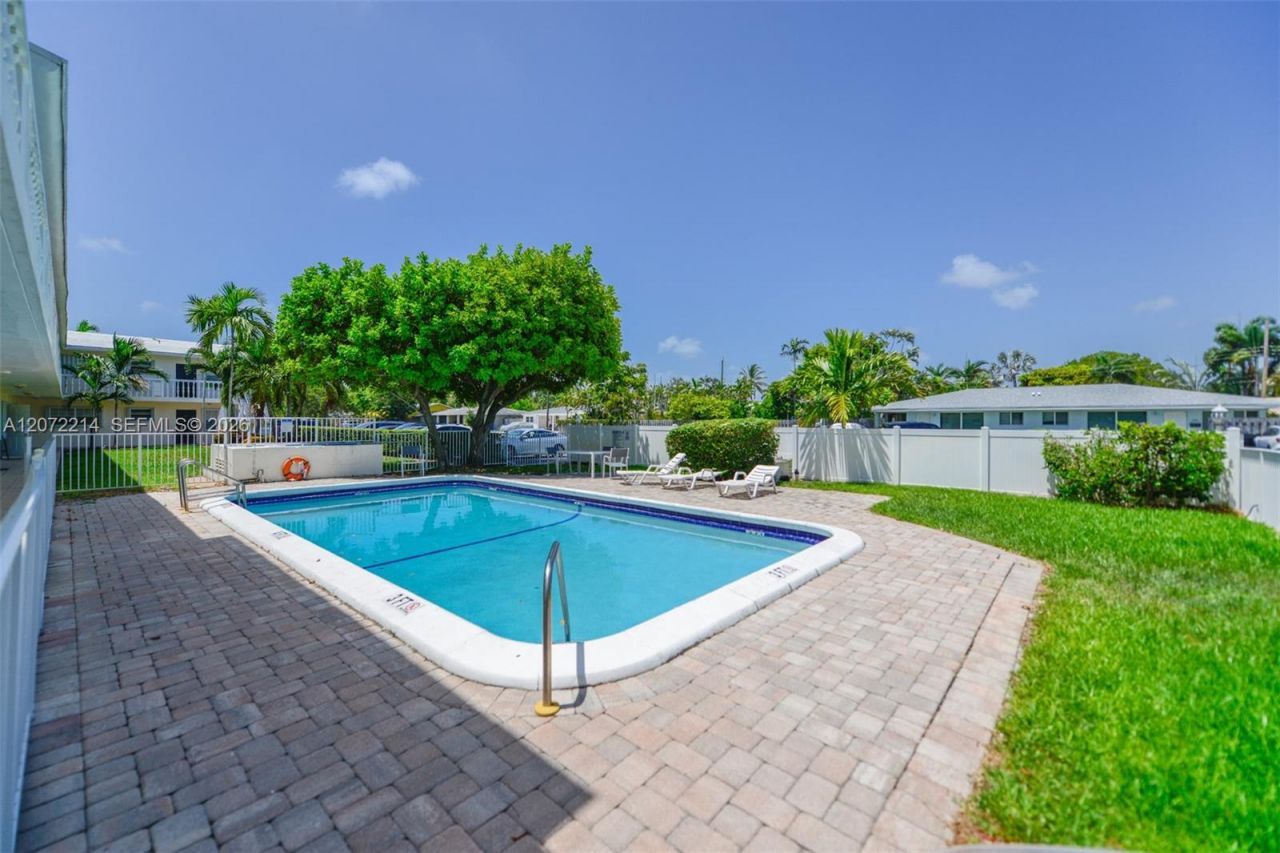 5420 NE 22nd Ter, Unit 16, Fort Lauderdale, FL 33308 Photo