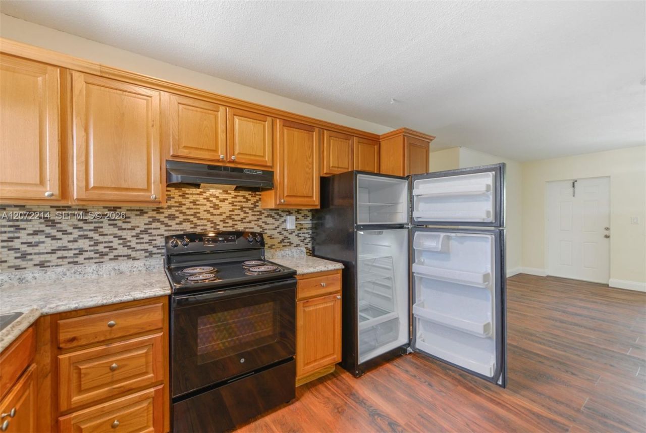 5420 NE 22nd Ter, Unit 16, Fort Lauderdale, FL 33308 Photo