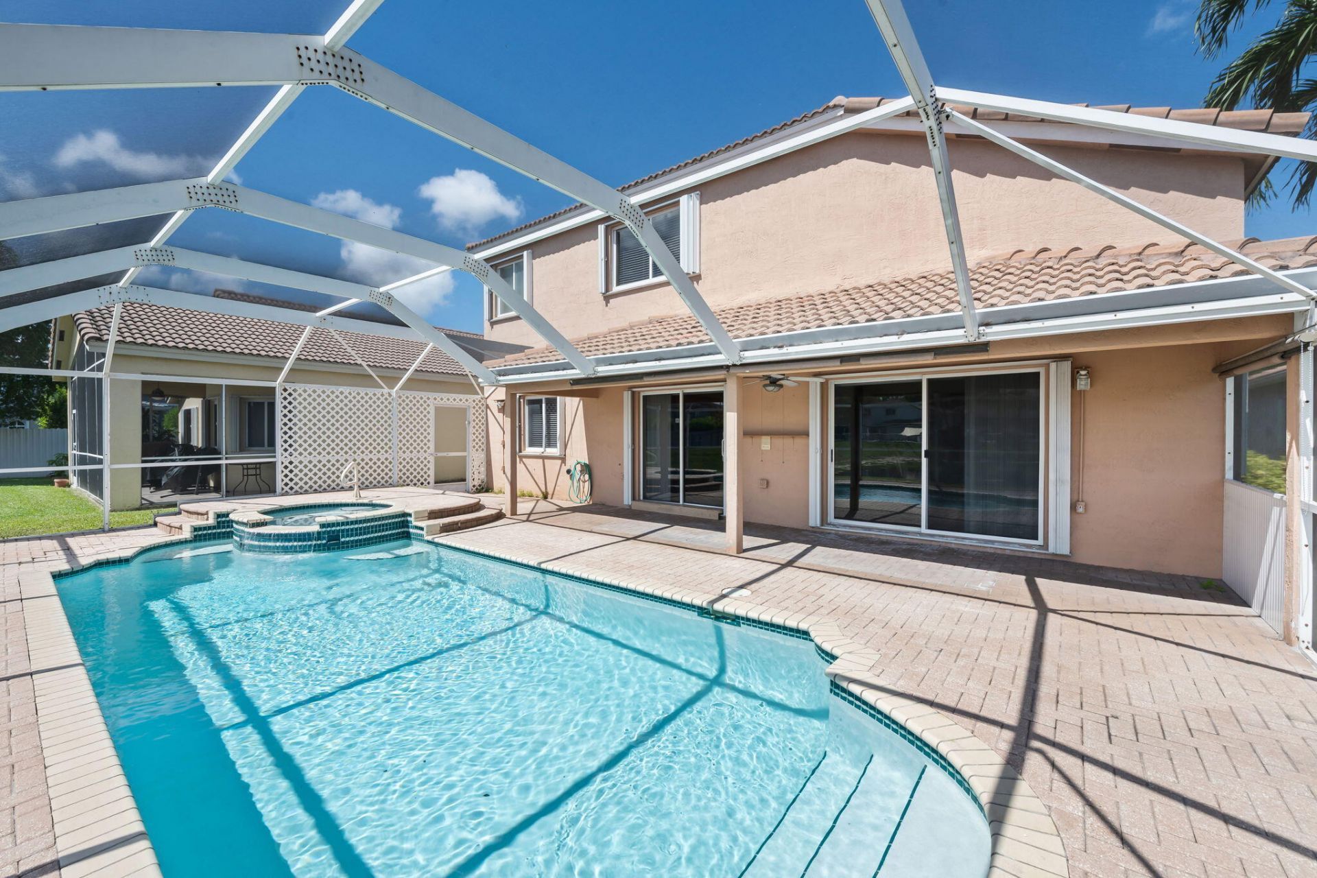 5331 NW 110th Avenue, Doral, FL 33178 Photo