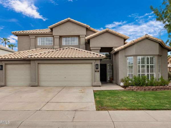 1050 E BAYLOR Lane, Chandler, AZ 85225