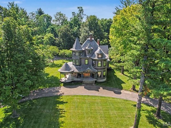 628 W Columbia Street, Farmington, MO 63640