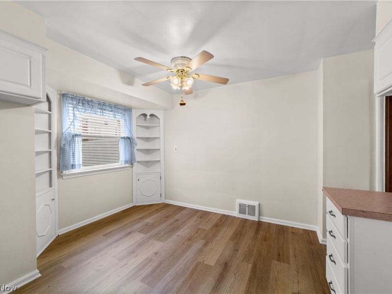 11117 Vernon Avenue, Garfield Heights, OH 44125 Photo 11