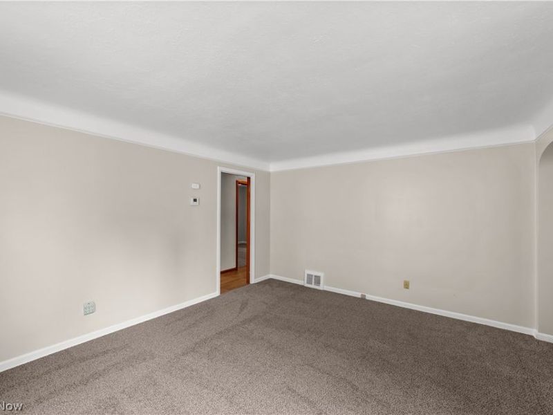 11117 Vernon Avenue, Garfield Heights, OH 44125 Photo 6