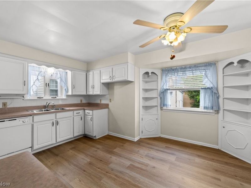 11117 Vernon Avenue, Garfield Heights, OH 44125 Photo 8
