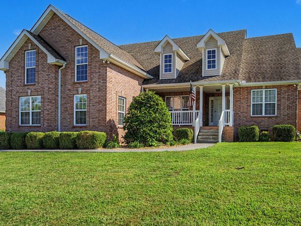 124 Thoroughbred Way, White House, TN 37188