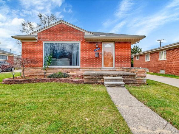 10070 Buckingham Avenue , Allen Park, Mi 48101
