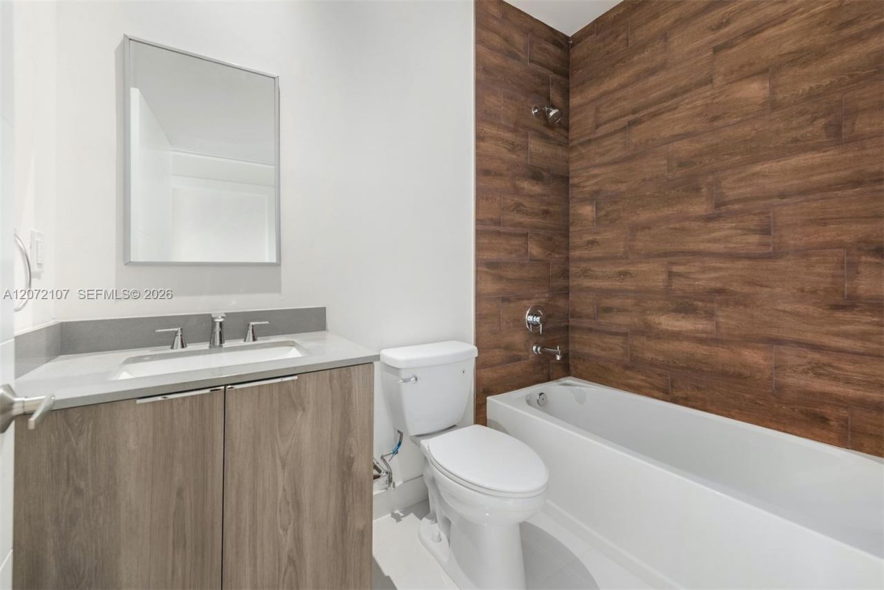 1216-1218 NE 112th St , Miami, FL 33161 Photo