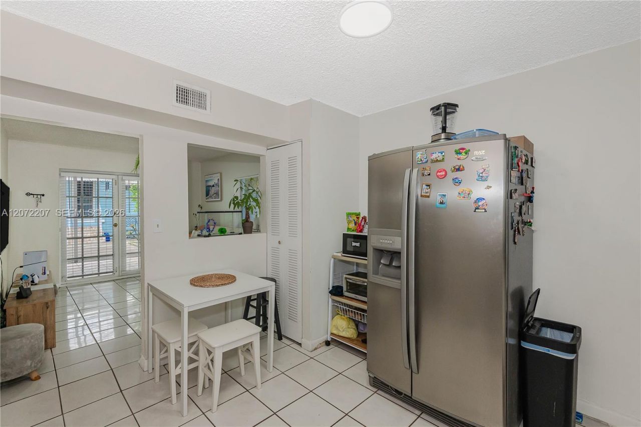 334 E 11th St , Hialeah, FL 33010 Photo