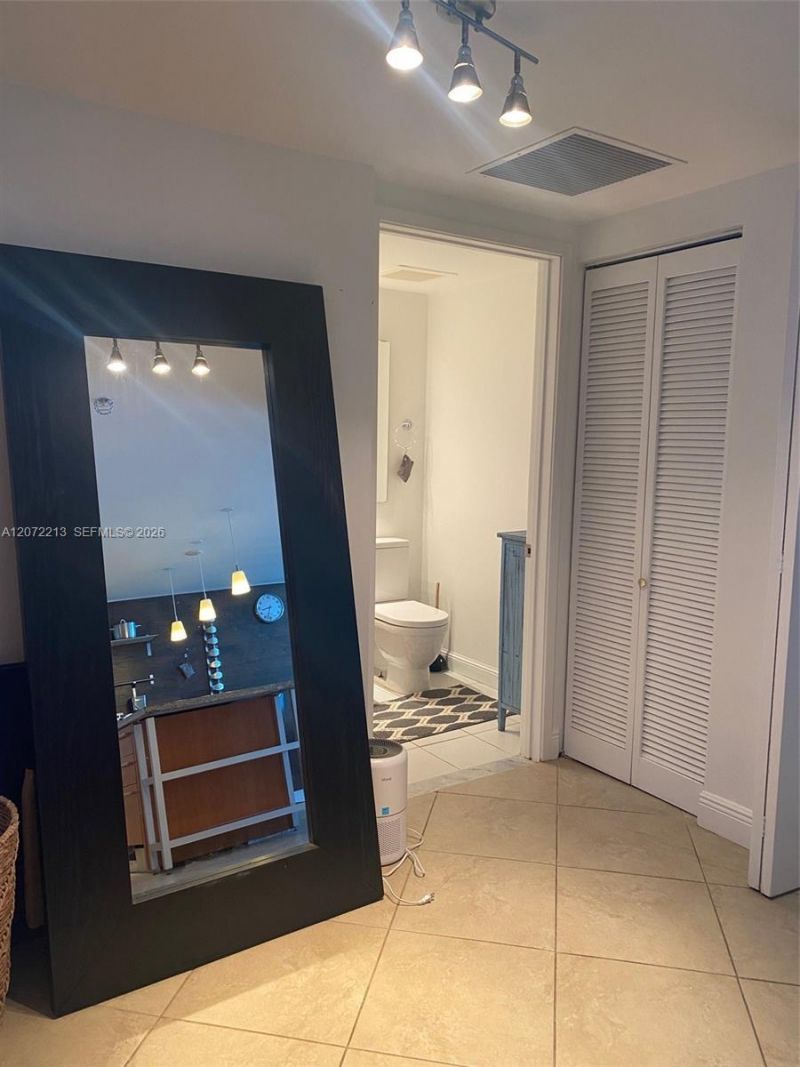 185 SW 7th St , Unit 1607, Miami, FL 33130 Photo