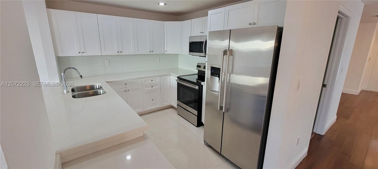5173 NW 114th Pl , Doral, FL 33178 Photo