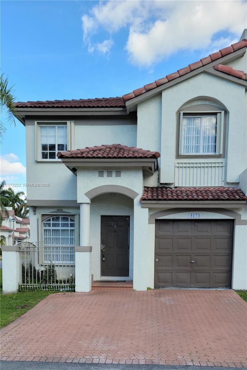 5173 NW 114th Pl , Doral, FL 33178 Photo