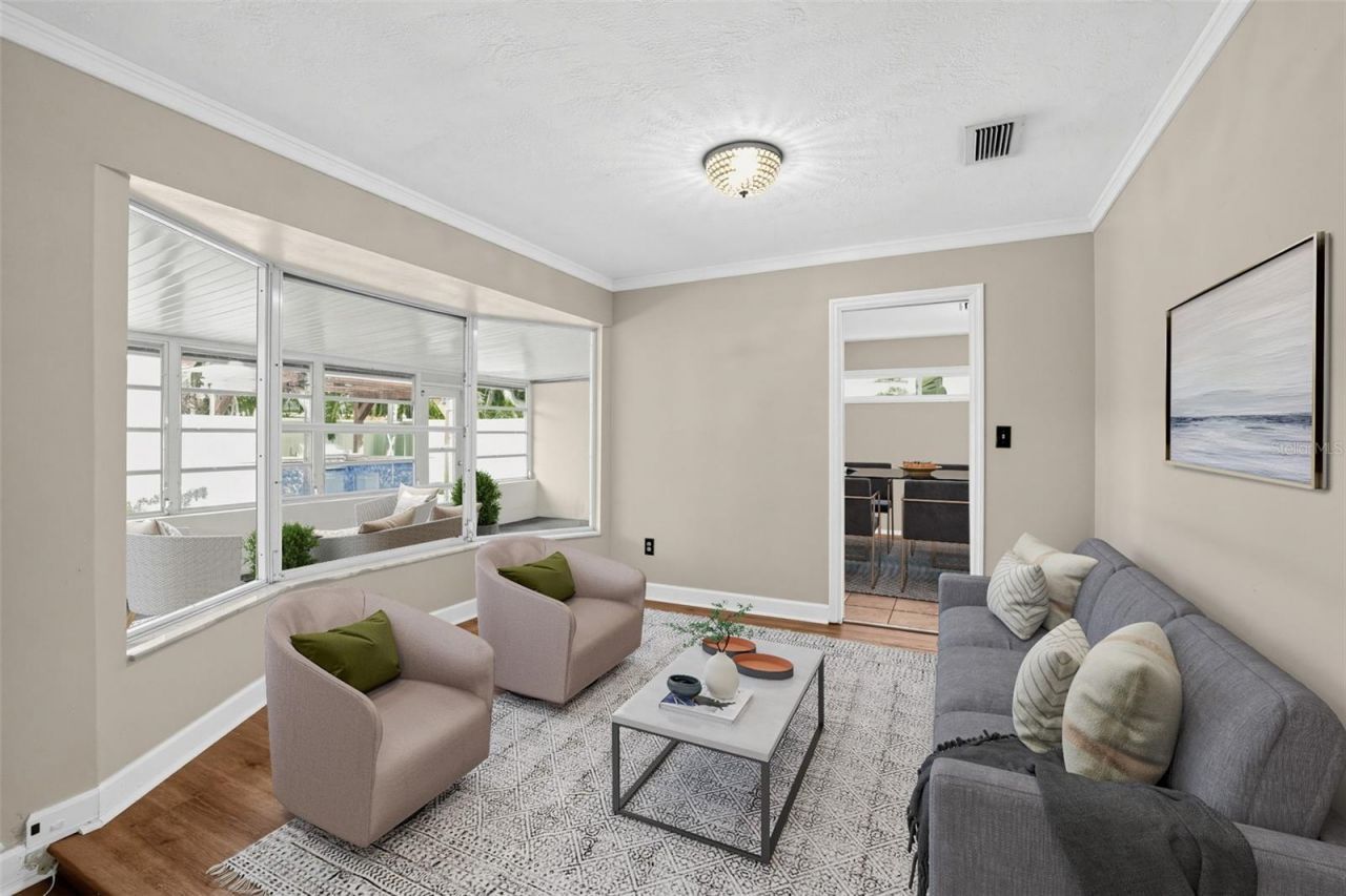 6450 31st Terrace N, Saint Petersburg, FL 33710 Photo