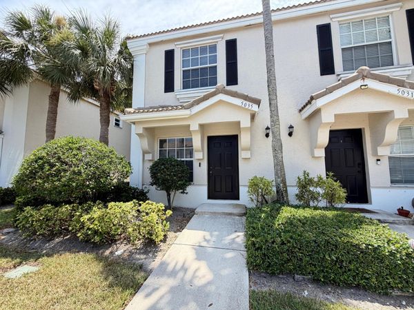 5035 Palmbrooke Circle, West Palm Beach, FL 33417