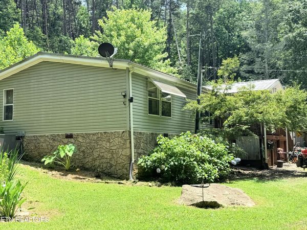 3726 Clayton Way, Sevierville, TN 37876