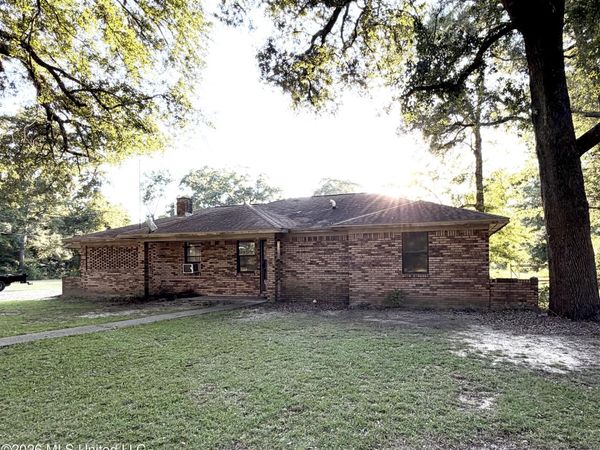 149 Henderson Drive, Lucedale, MS 39452