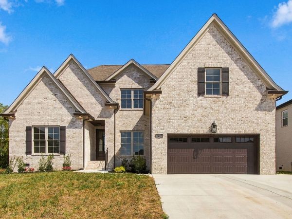 2629 Colleen Dr, Murfreesboro, TN 37128