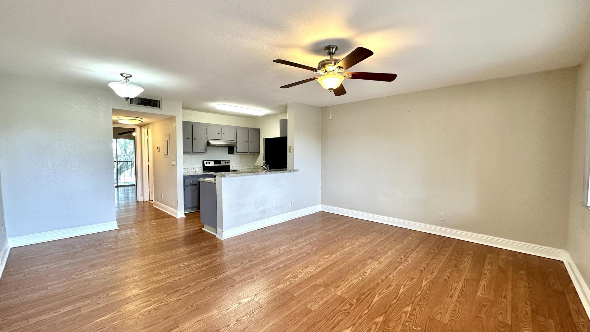 1632 Meadows Circle W, Boynton Beach, FL 33436 Photo