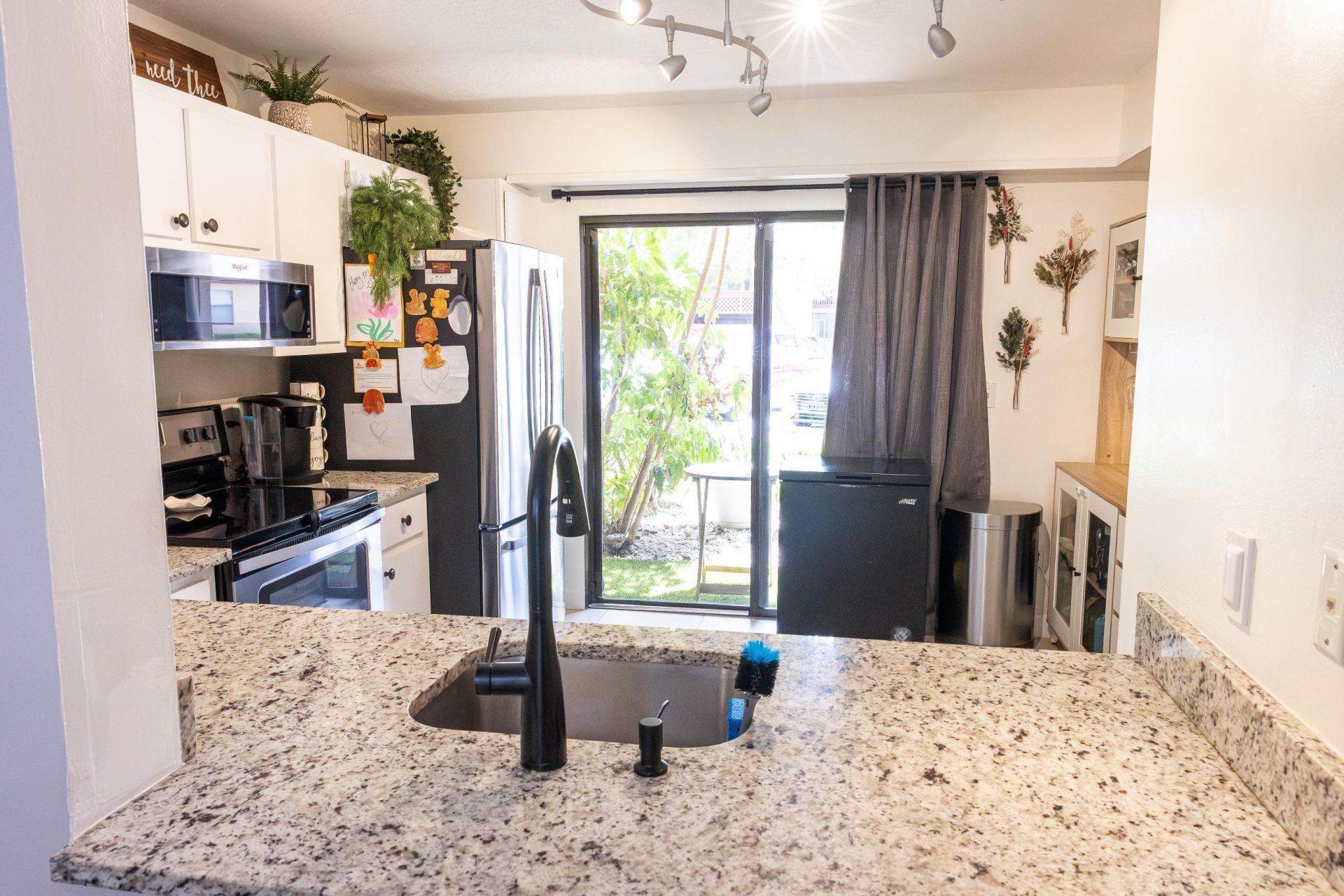 803 Lakeview Circle, Royal Palm Beach, FL 33411 Photo