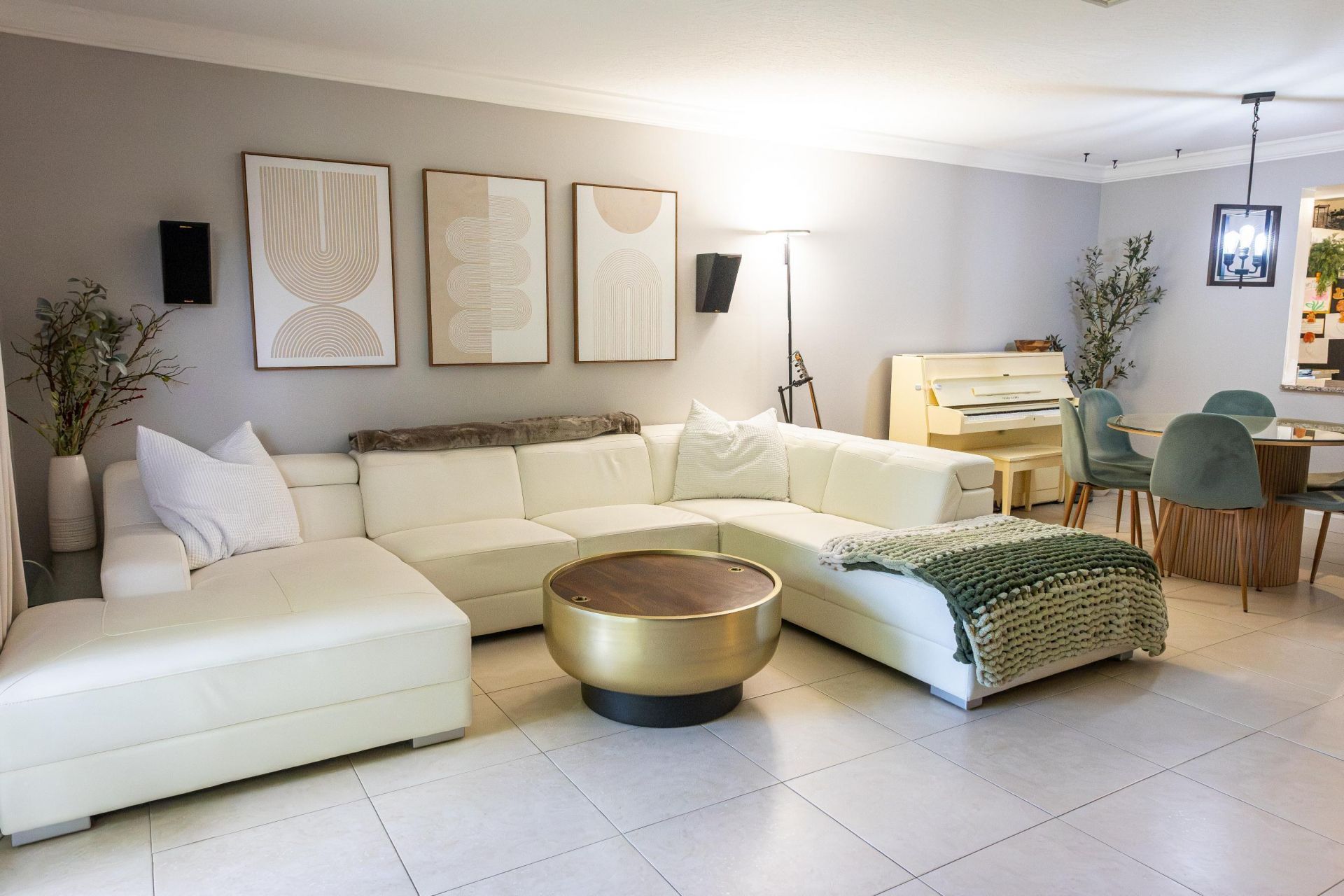 803 Lakeview Circle, Royal Palm Beach, FL 33411 Photo