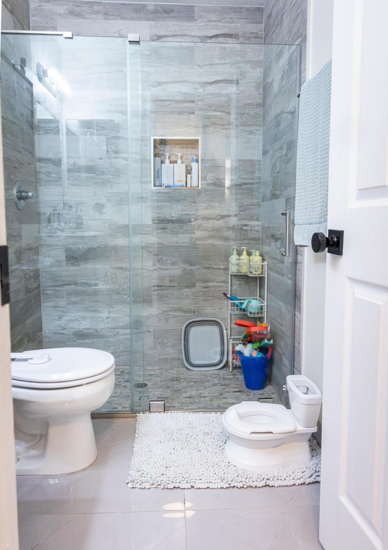 803 Lakeview Circle, Royal Palm Beach, FL 33411 Photo