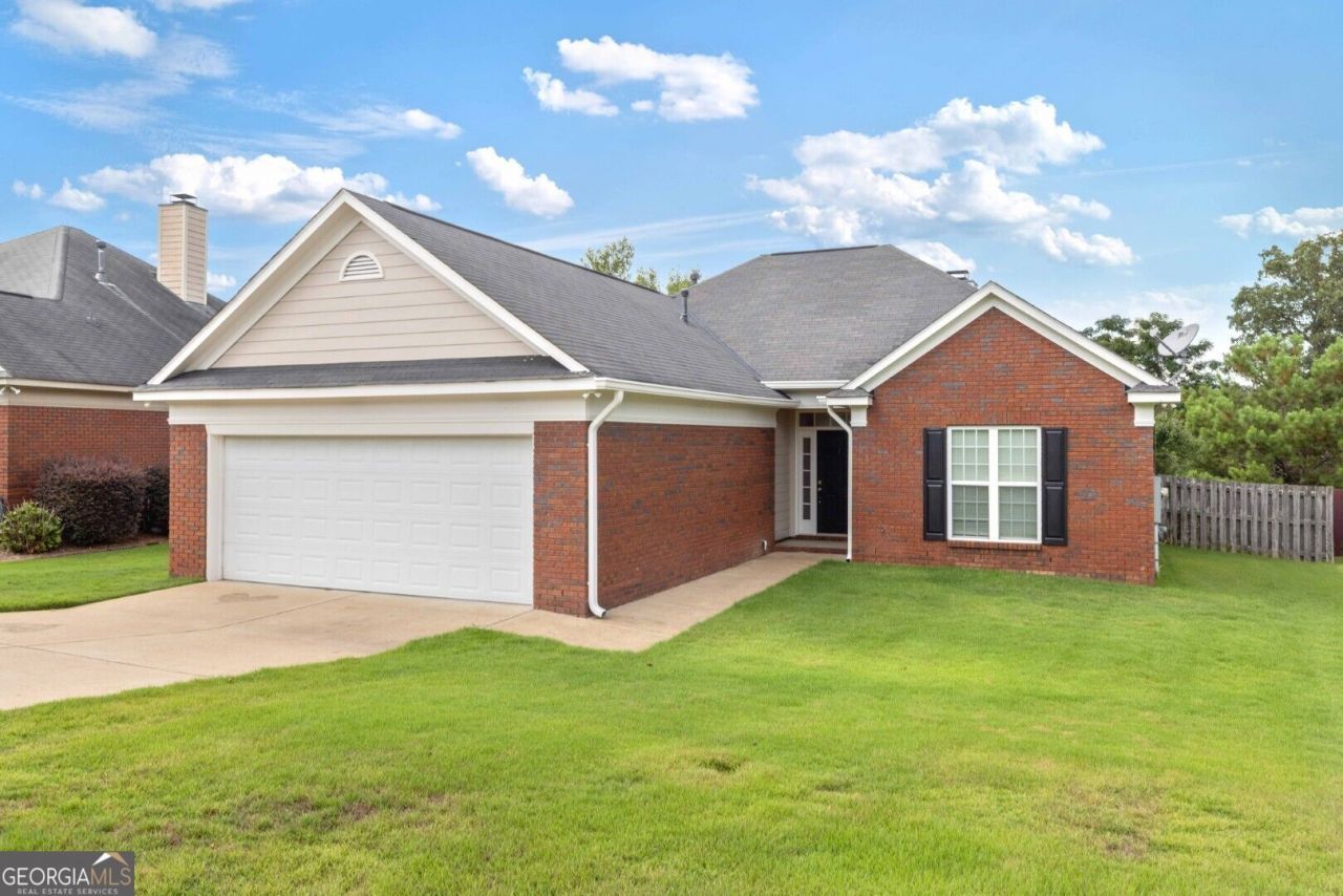 1035 Woodville Drive, Columbus, GA 31904 Main Photo