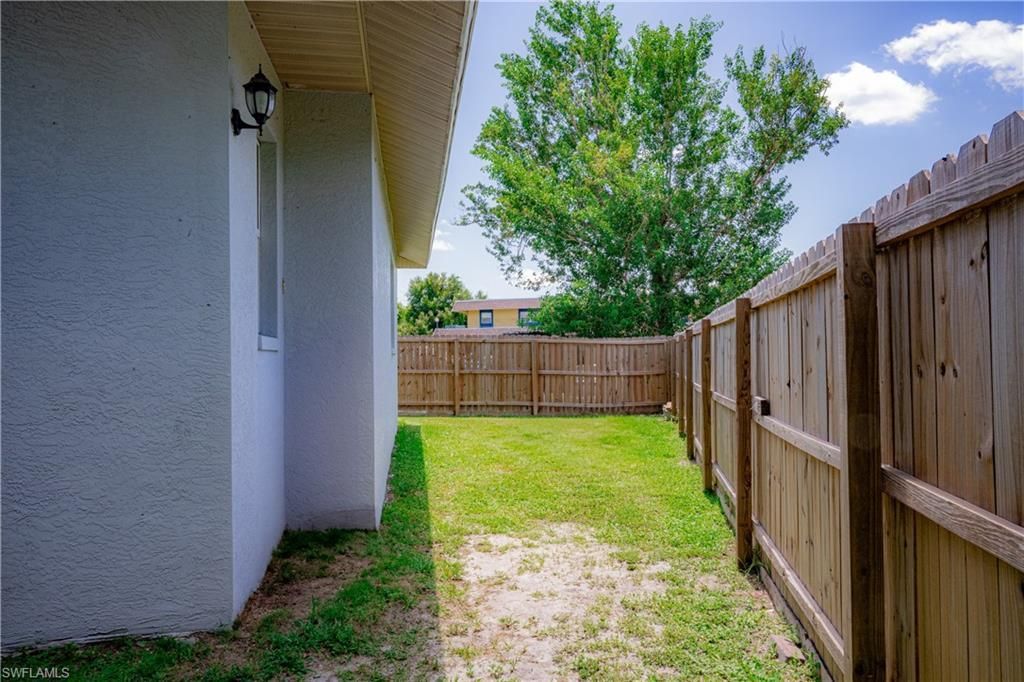 13350 1st St , Fort Myers, FL 33905 Photo