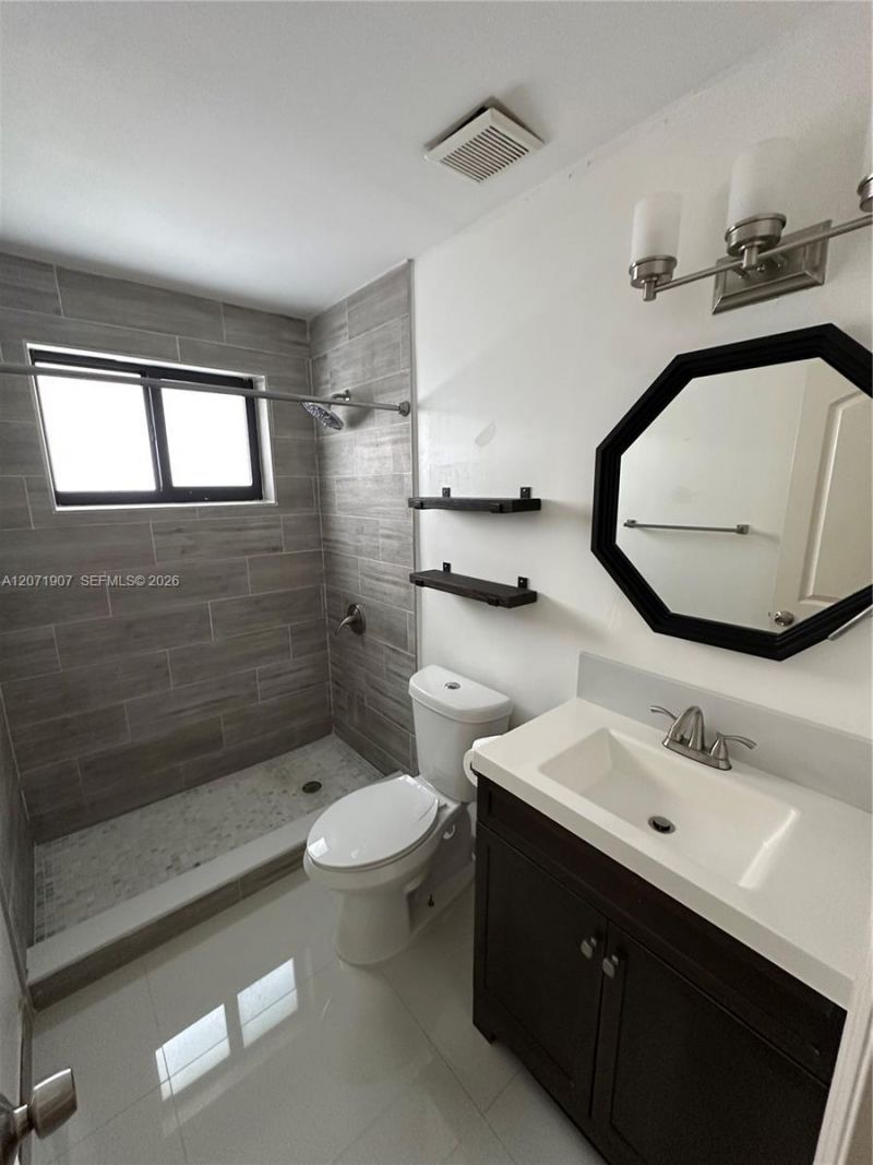 410 NW 65 Ave , Unit 410, Plantation, FL 33317 Photo