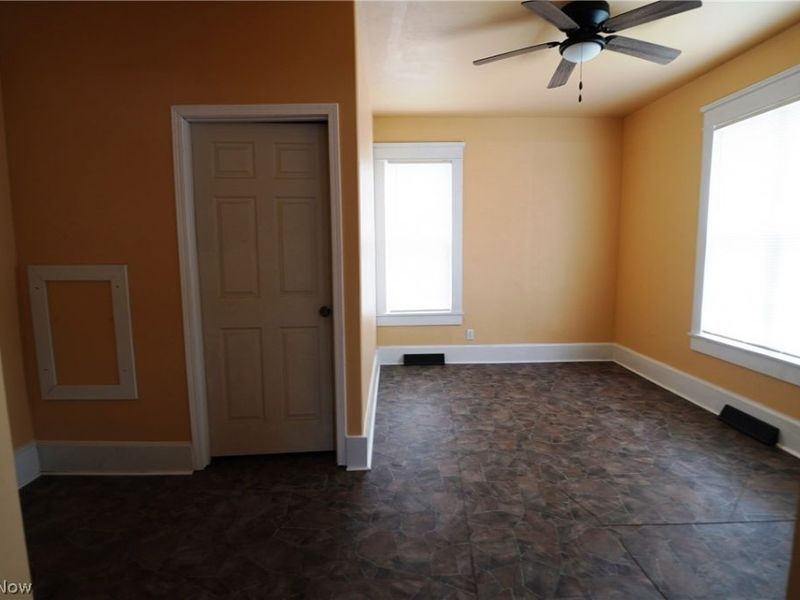 415 N 8th Street, Cambridge, OH 43725 Photo 7