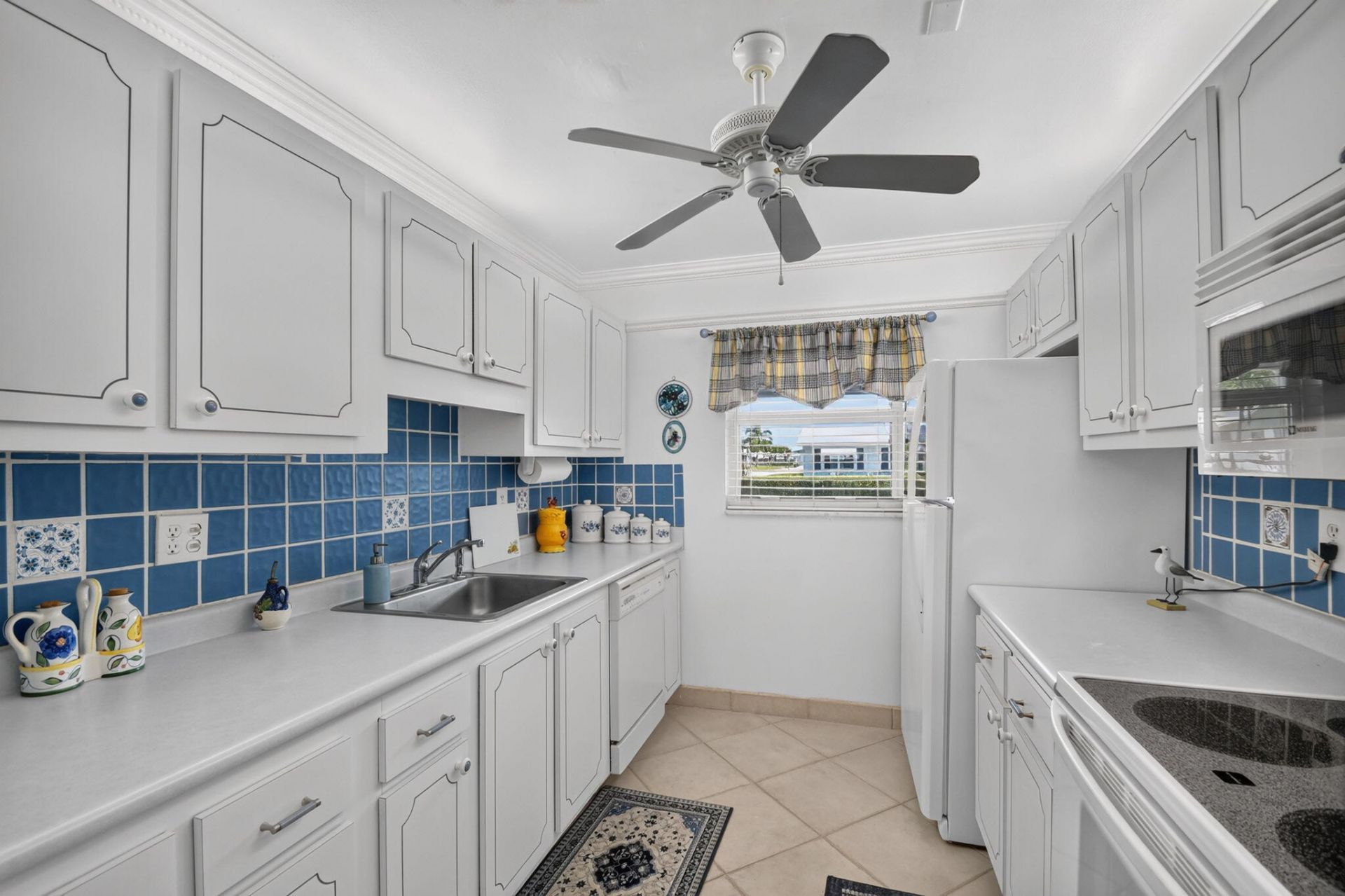 701 SW Lake Court, Unit 109, Boynton Beach, FL 33426 Photo