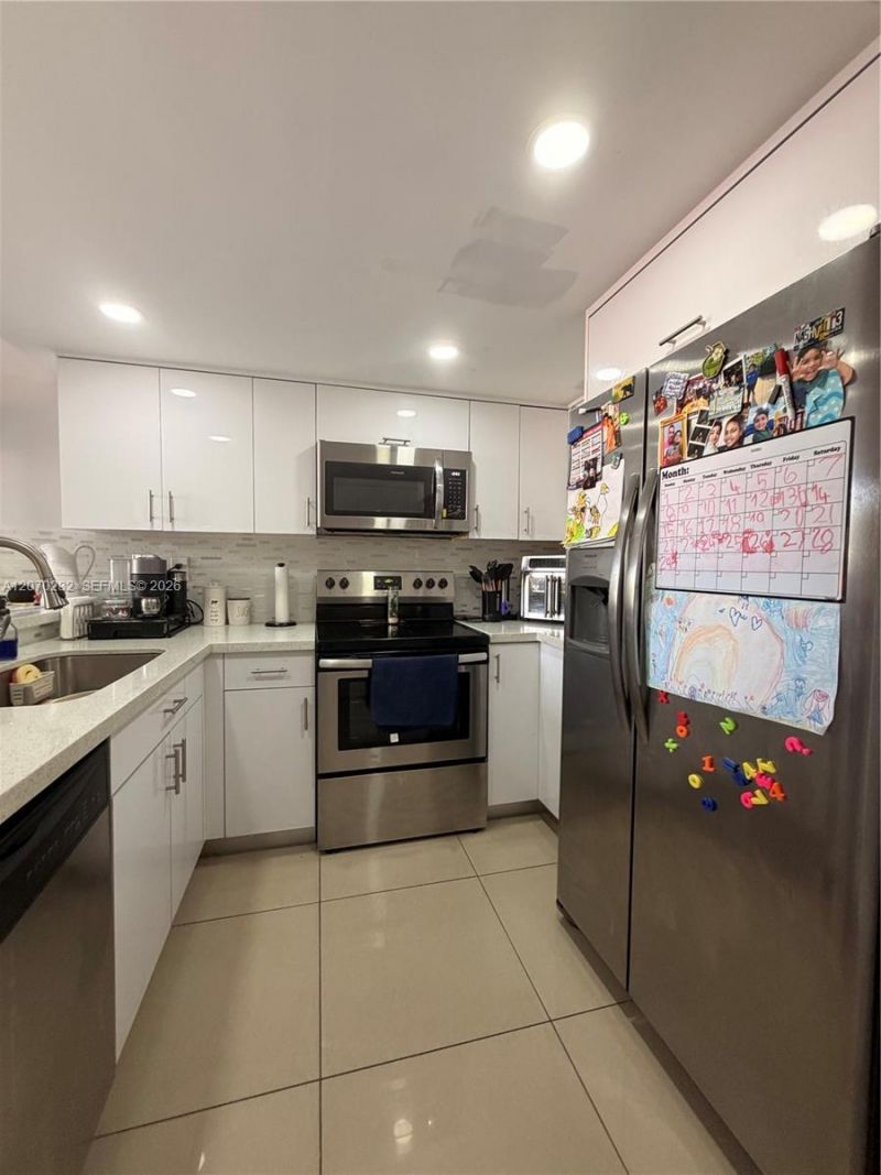 12241 SW 16th Ter , Unit 102-K, Miami, FL 33175 Photo