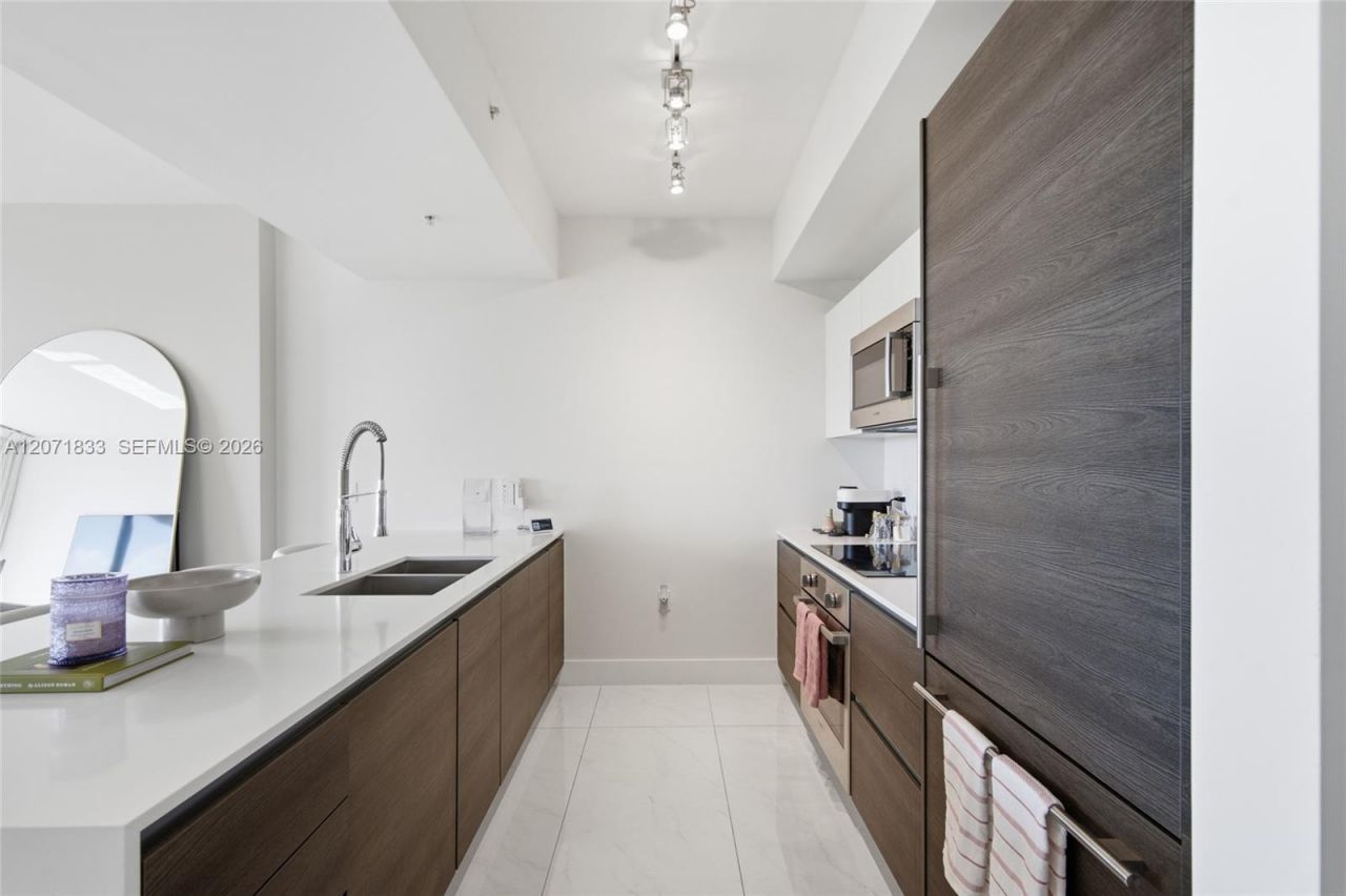 301 Altara Ave , Unit 623, Coral Gables, FL 33146 Photo