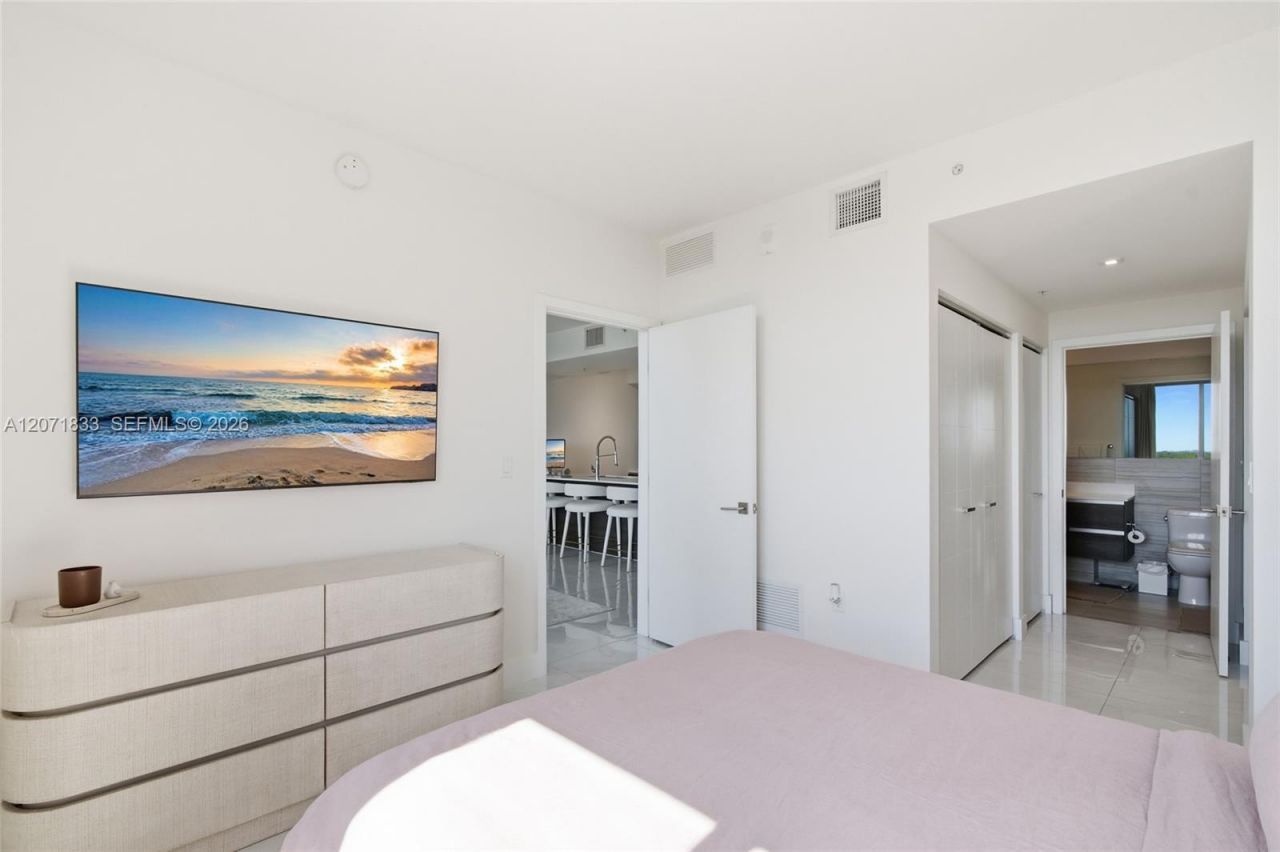 301 Altara Ave , Unit 623, Coral Gables, FL 33146 Photo