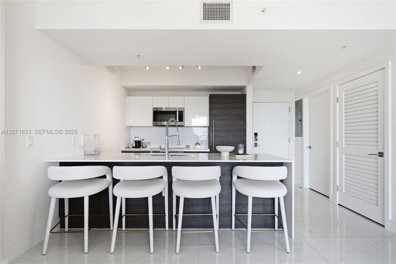 301 Altara Ave , Unit 623, Coral Gables, FL 33146 Photo