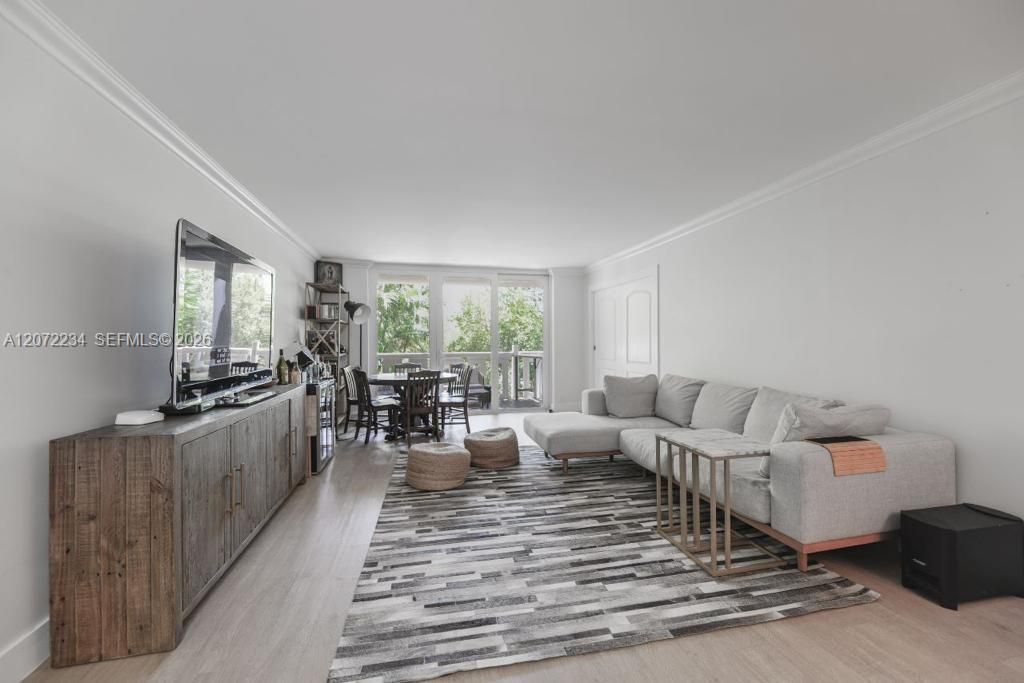 1121 Crandon Blvd , Unit D206, Key Biscayne, FL 33149 Photo