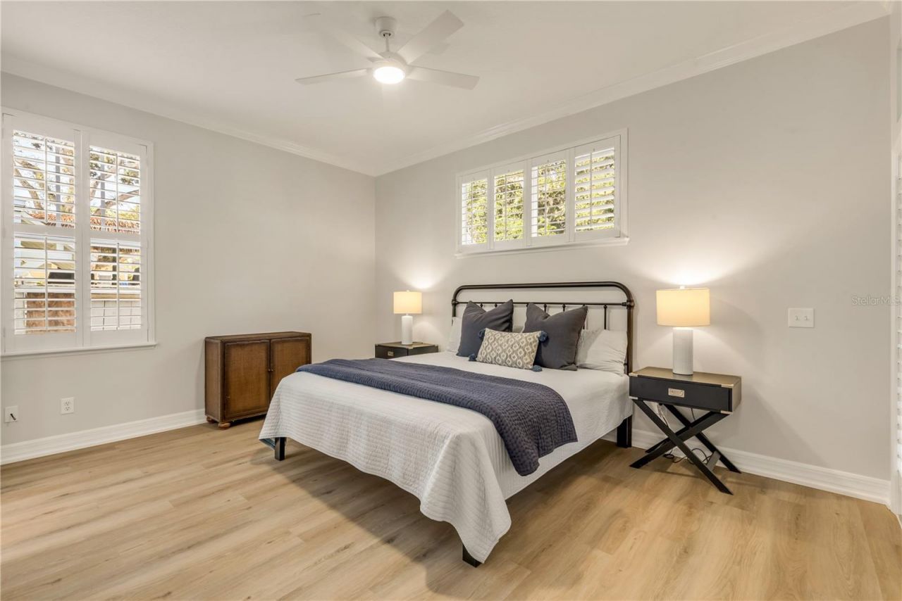 410 S Peninsula Avenue, New Smyrna Beach, FL 32169 Photo