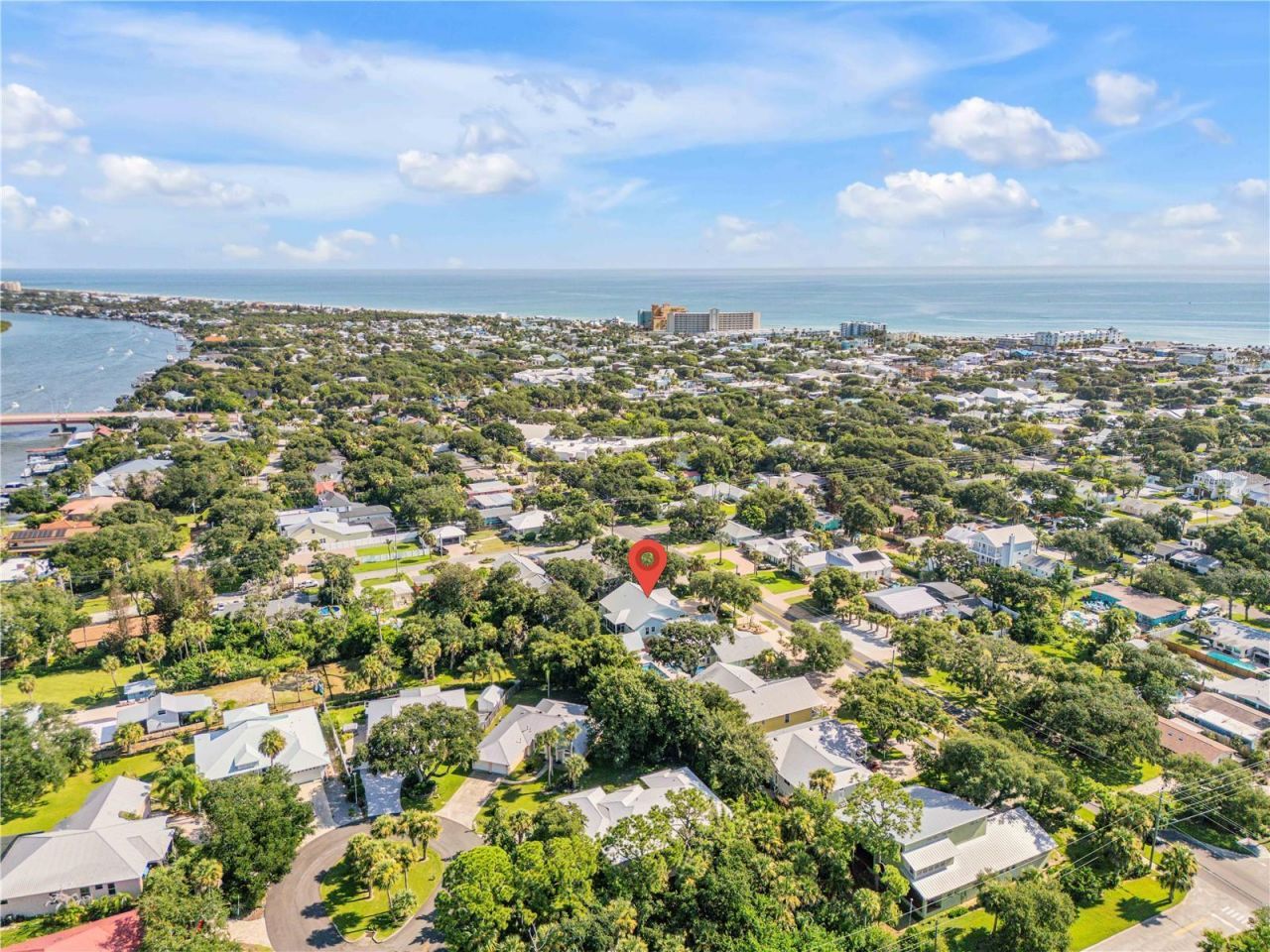 410 S Peninsula Avenue, New Smyrna Beach, FL 32169 Photo
