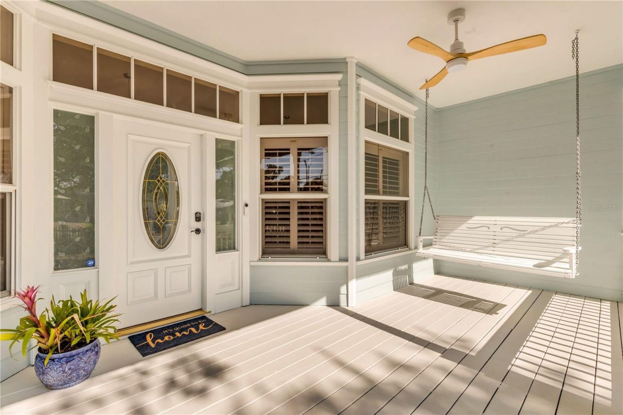 410 S Peninsula Avenue, New Smyrna Beach, FL 32169 Photo