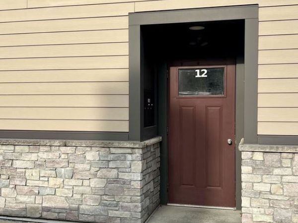12 S 3rd Street , Unit B, St. Charles, IL 60174